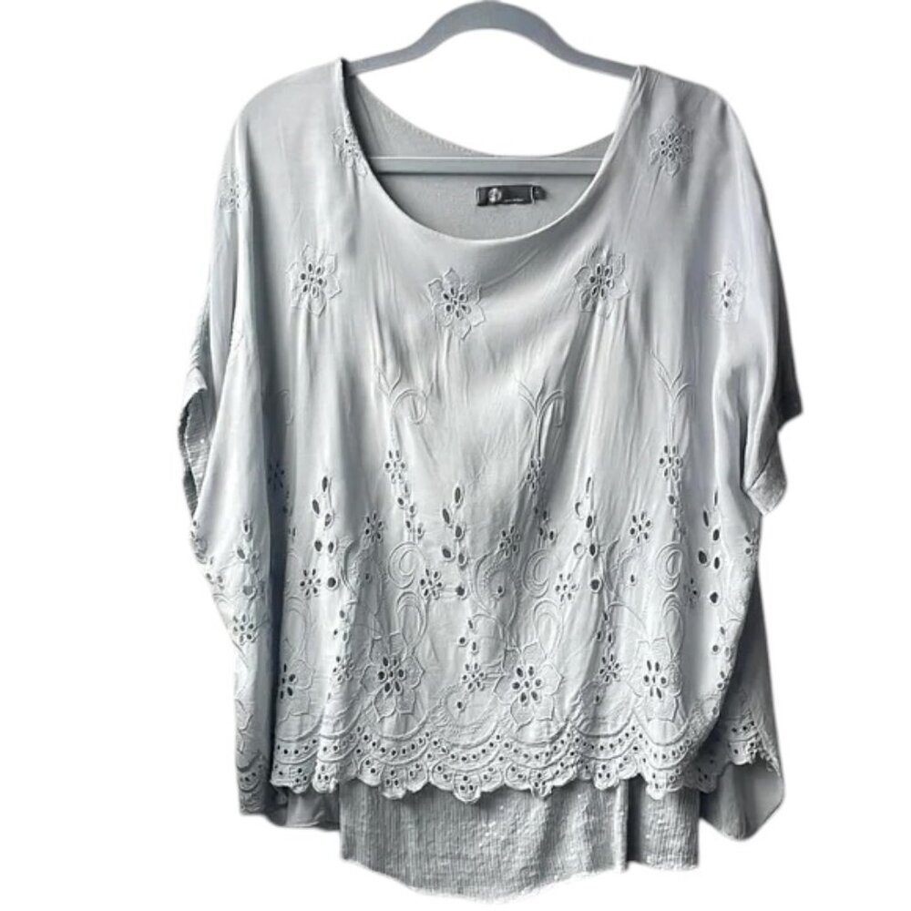 M Made in Italy Timeless Gray Embroidered Sequin Top Size S